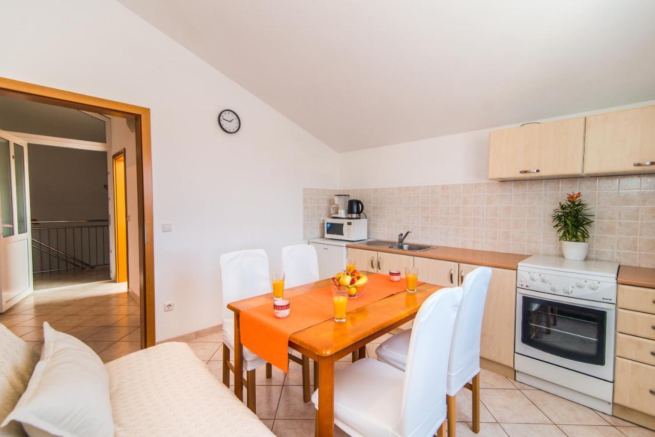 Apartment Anakatarina Poreč Exteriör bild