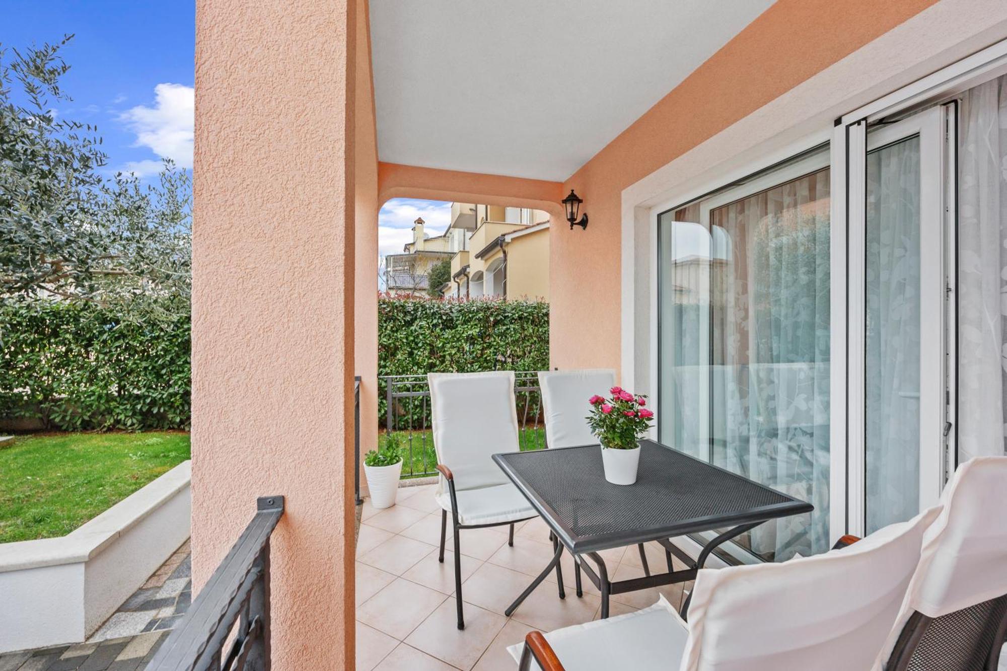 Apartment Anakatarina Poreč Exteriör bild