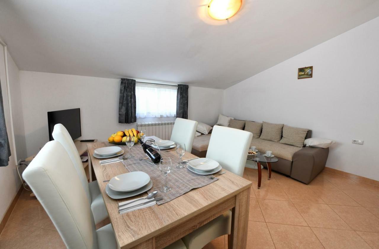 Apartment Anakatarina Poreč Exteriör bild
